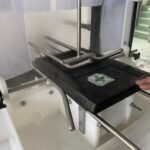 Laveuse de couvercle pour caisse en polystyrène isotherme