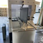 Guidage réglable pour le lavage de couvercles dans la LCJC